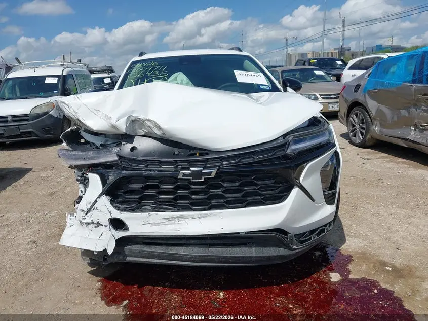 2026 CHEVROLET TRAX FWD LT