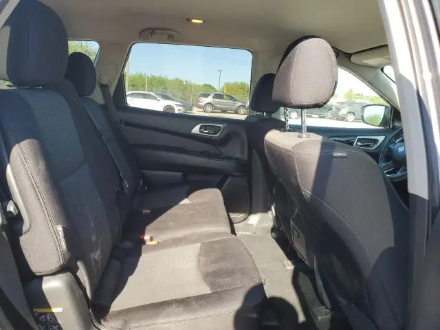 2019 NISSAN PATHFINDER S  