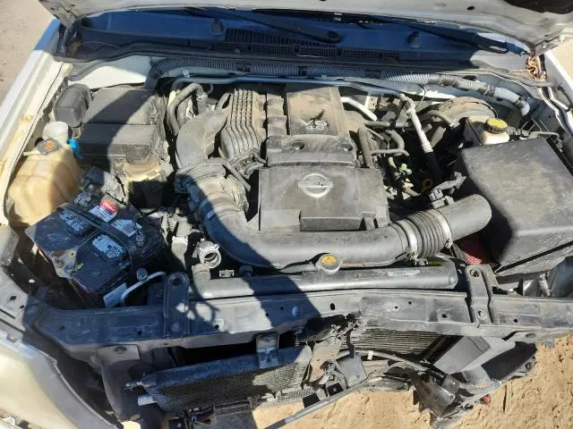 2011 NISSAN FRONTIER SV  