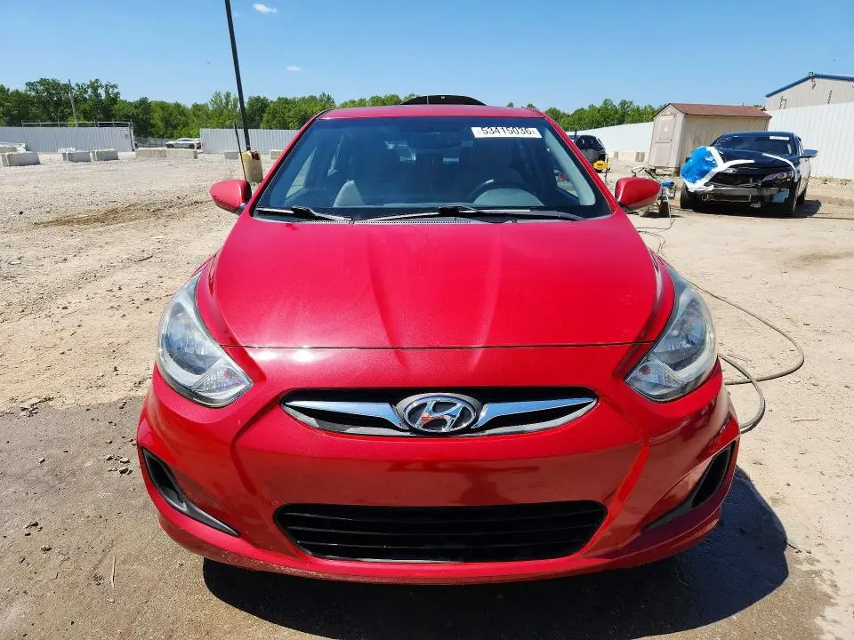 2013 HYUNDAI ACCENT GS  