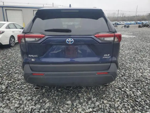 2024 TOYOTA RAV4 XLE