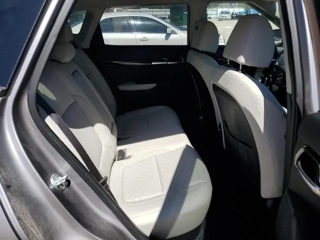 2022 KIA SELTOS EX  