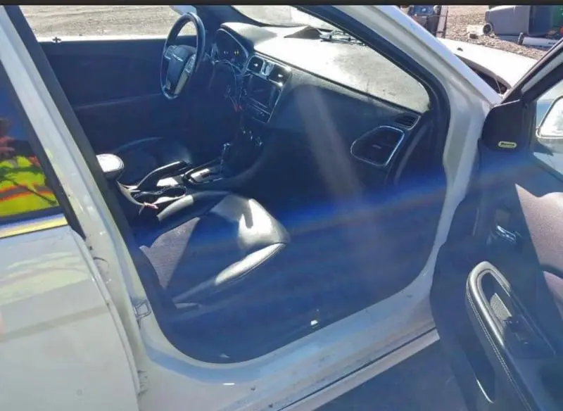 2014 CHRYSLER 200 LIMITED  