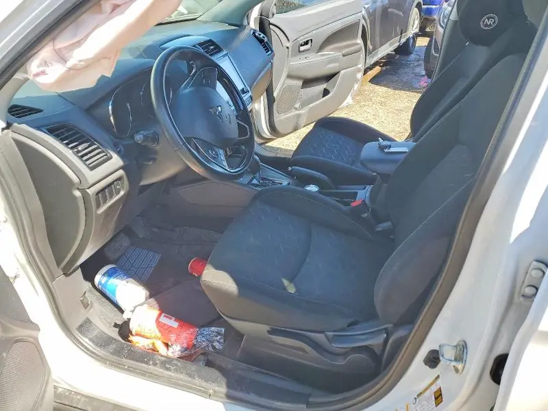2021 MITSUBISHI RVR SE  