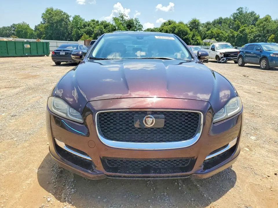 2017 JAGUAR XJ   