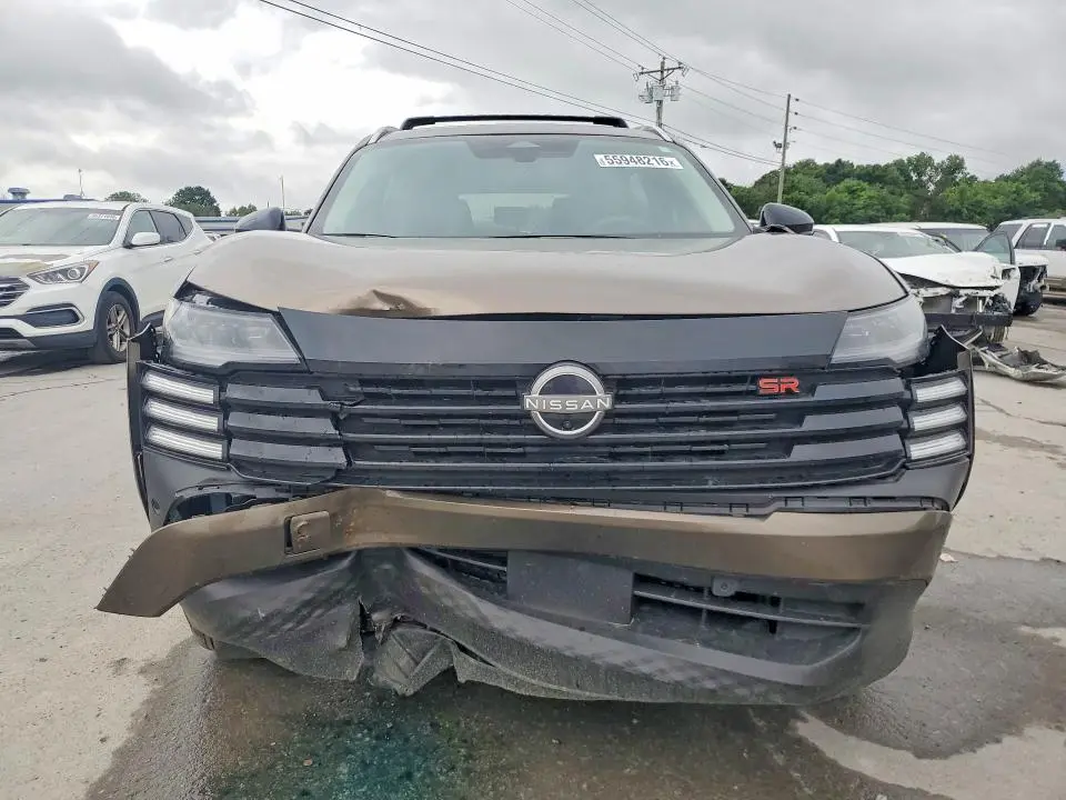 2026 NISSAN KICKS SR  