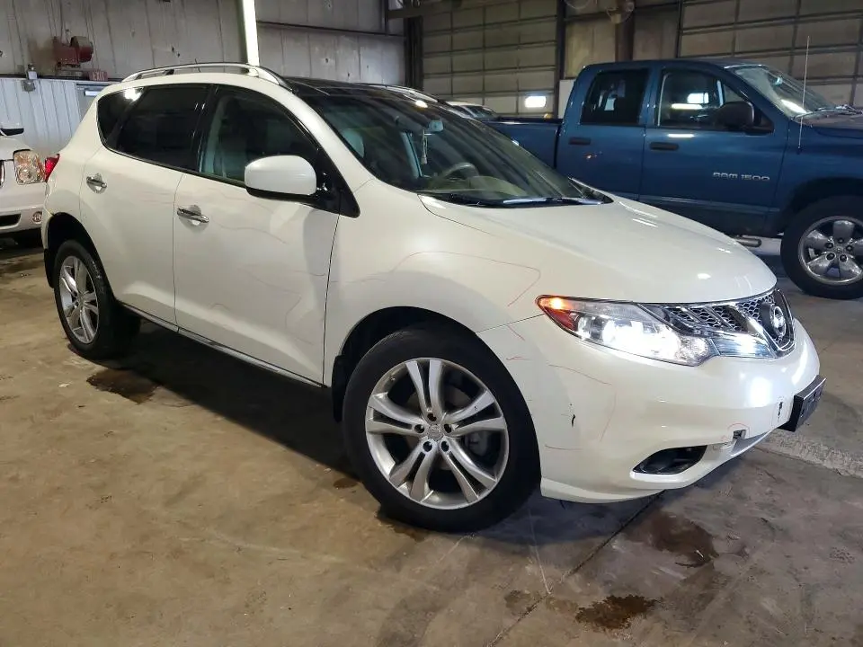 2011 NISSAN MURANO S  