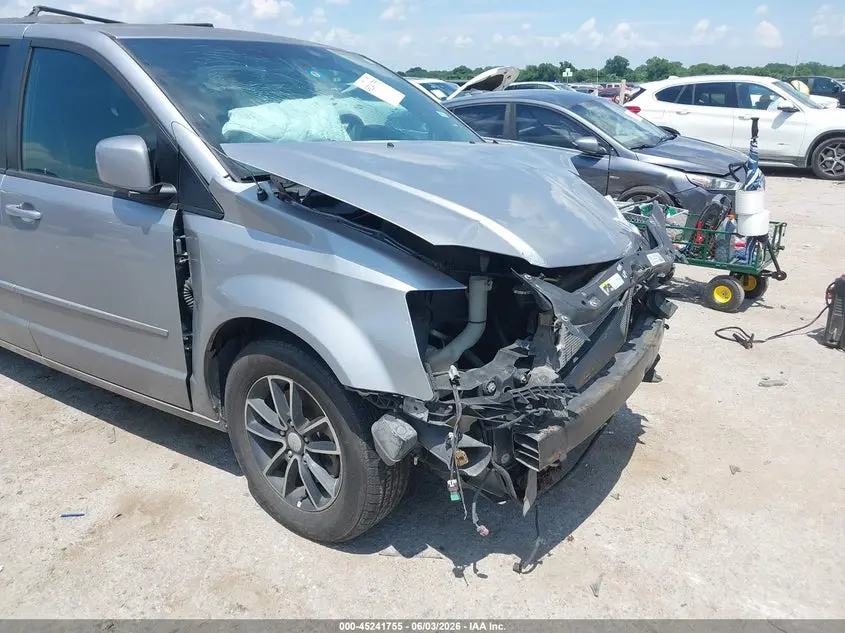 2017 DODGE GRAND CARAVAN GT