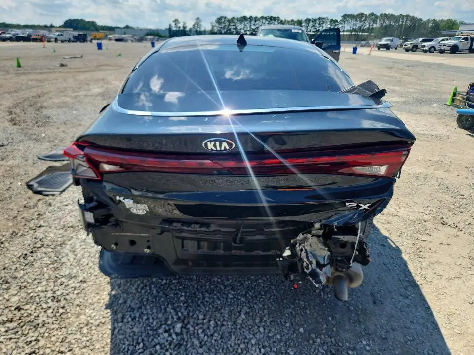 2021 KIA K5 EX  