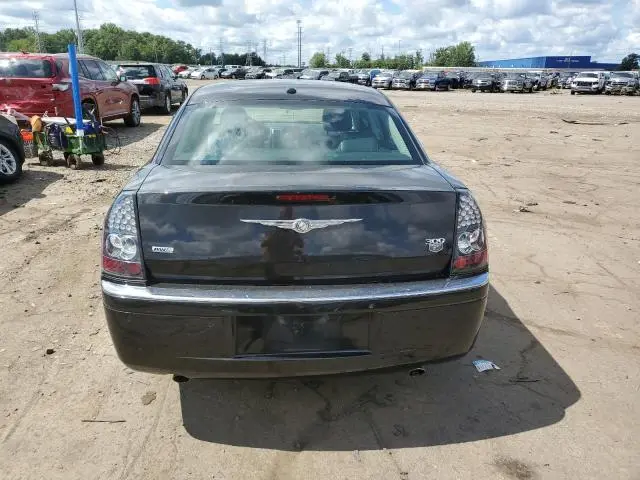 2010 CHRYSLER 300C   