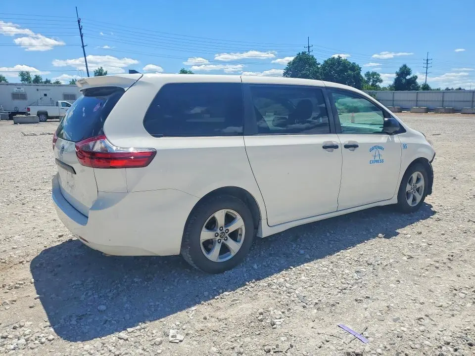 2020 TOYOTA SIENNA L  