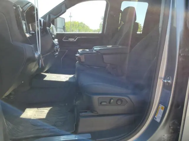 2024 GMC SIERRA K2500 SLE  