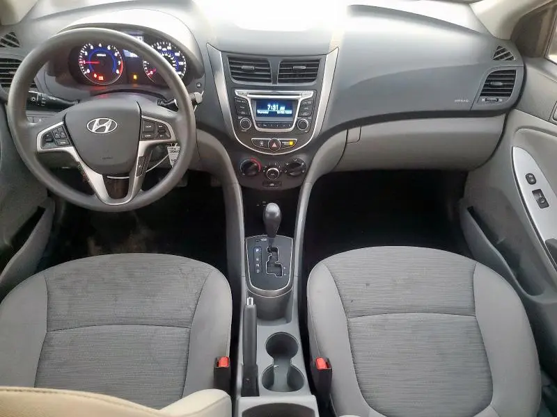 2016 HYUNDAI ACCENT SE