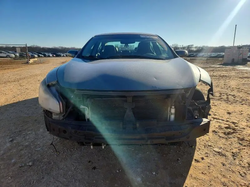 2011 NISSAN MAXIMA S  