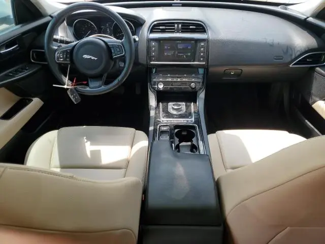 2018 JAGUAR XE 