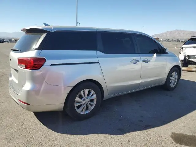 2017 KIA SEDONA LX  
