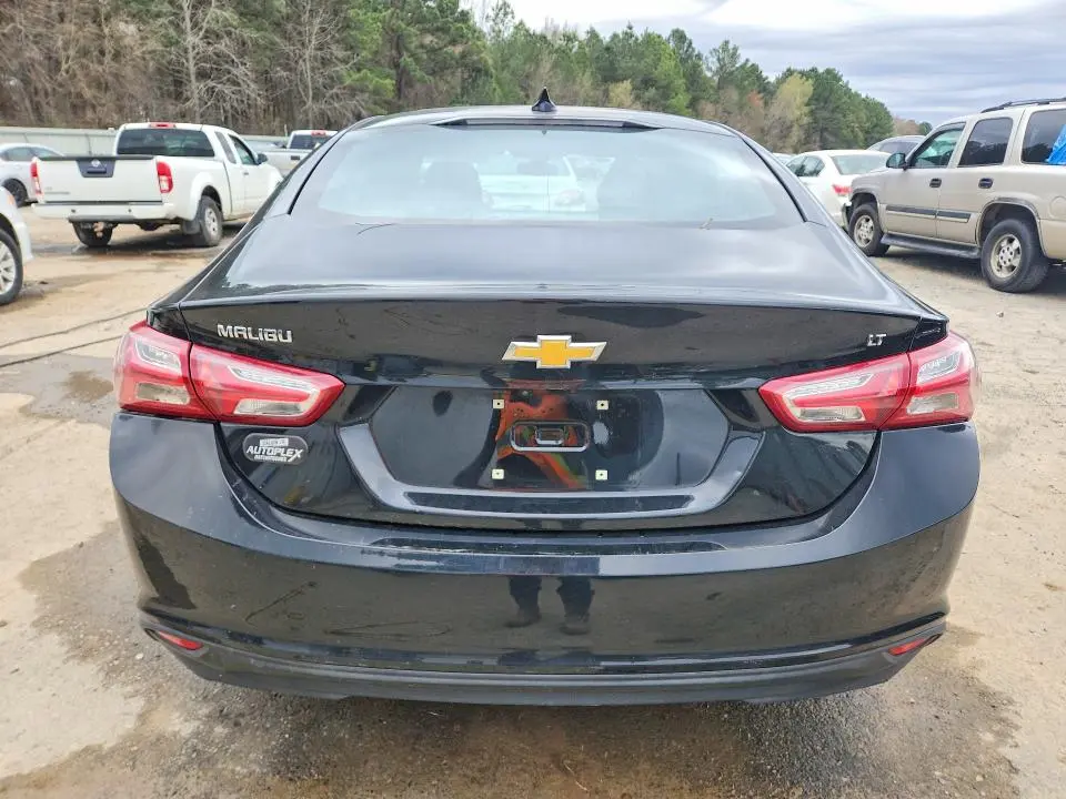 2022 CHEVROLET MALIBU LT  