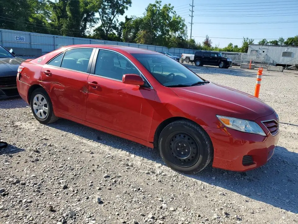 2011 TOYOTA CAMRY LE  