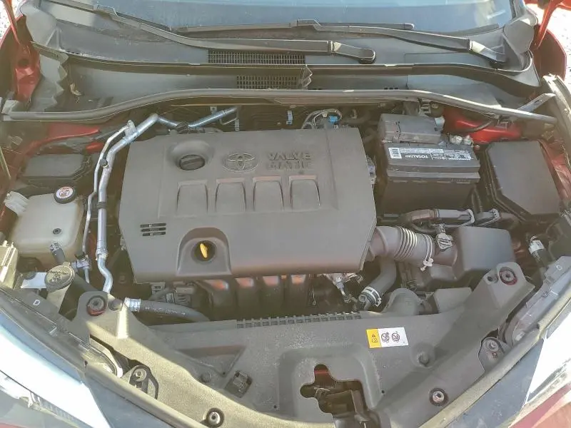 2020 TOYOTA C-HR XLE  