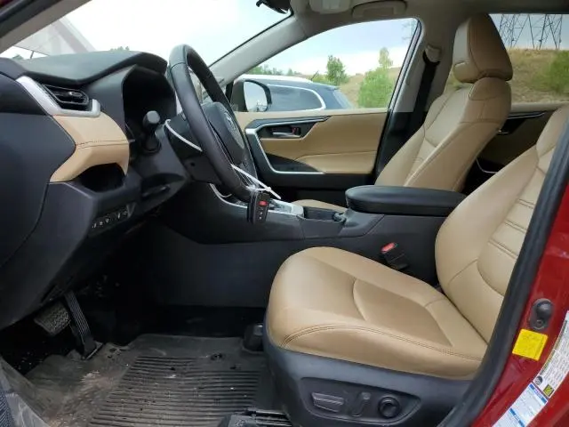 2021 TOYOTA RAV4 XLE PREMIUM  