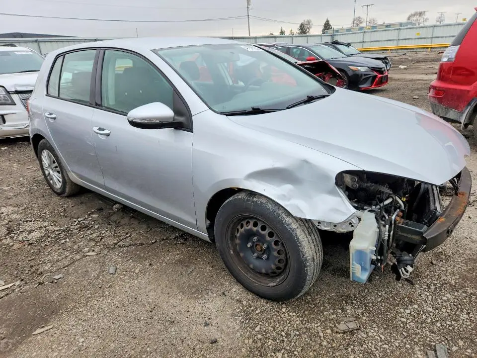 2014 VOLKSWAGEN GOLF   