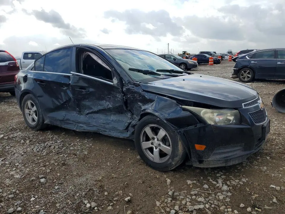 2013 CHEVROLET CRUZE LT  