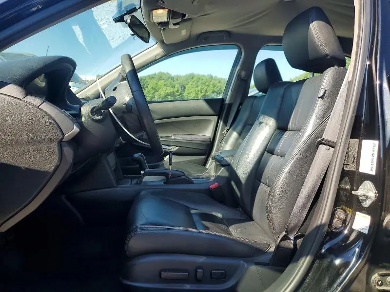 2011 HONDA ACCORD SE  