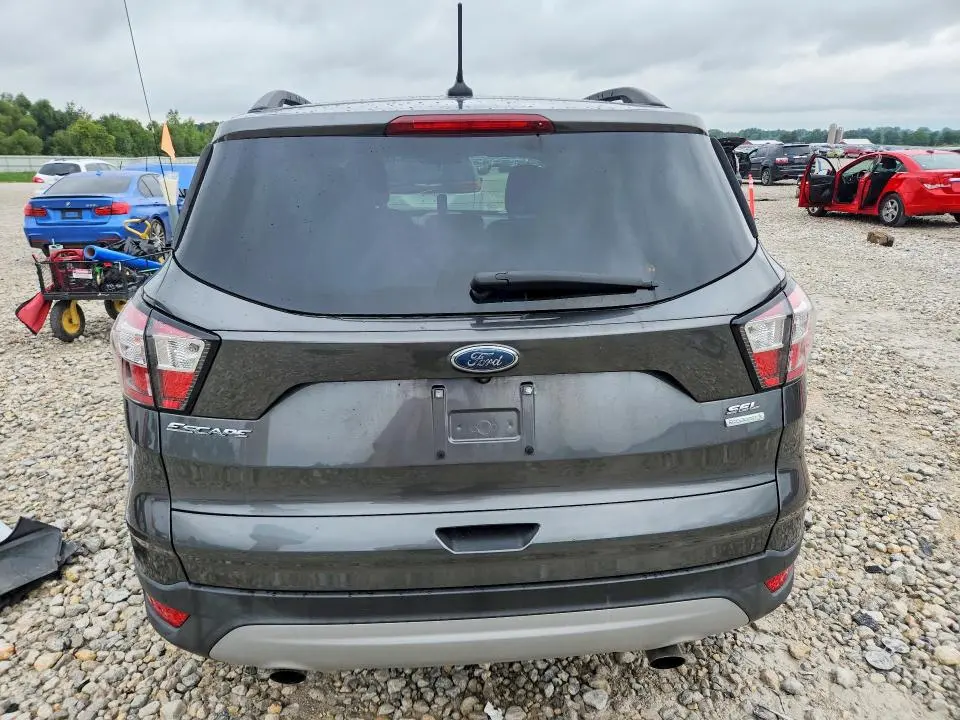 2018 FORD ESCAPE SEL  