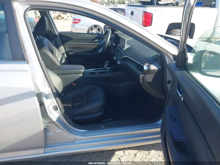 2021 NISSAN ALTIMA SR INTELLIGENT AWD