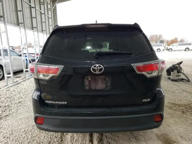 2016 TOYOTA HIGHLANDER XLE  