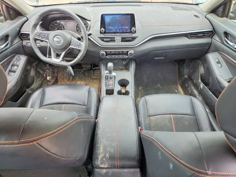 2022 NISSAN ALTIMA SR  