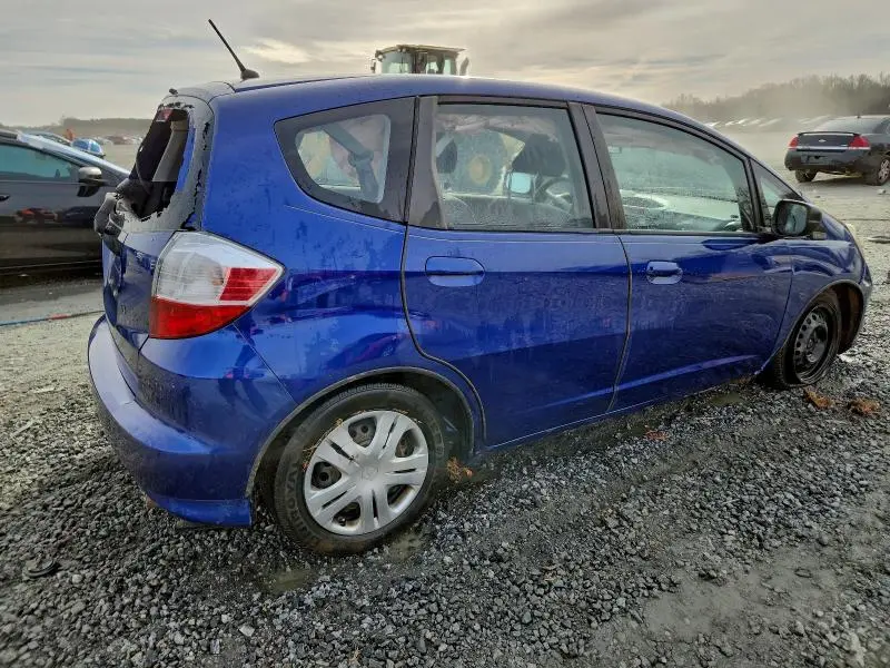 2010 HONDA FIT   
