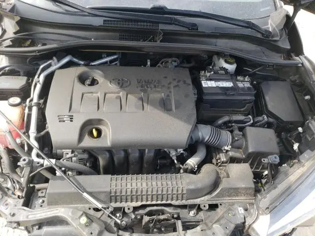 2019 TOYOTA C-HR XLE  