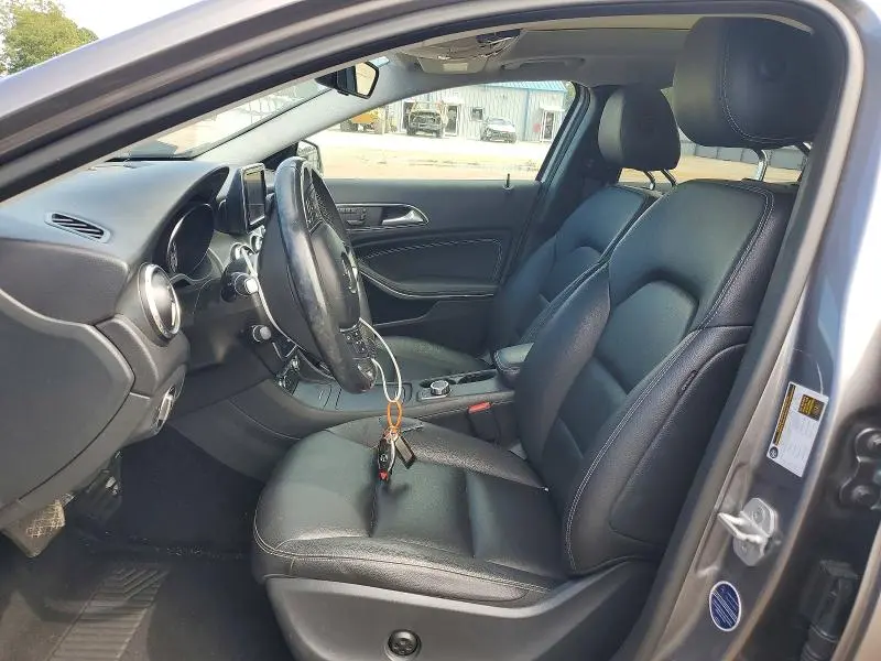 2015 MERCEDES-BENZ GLA 250  