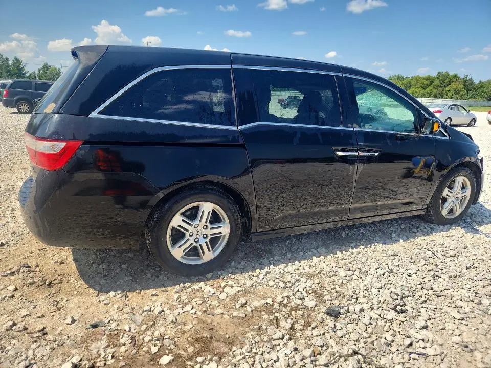 2011 HONDA ODYSSEY TOURING  