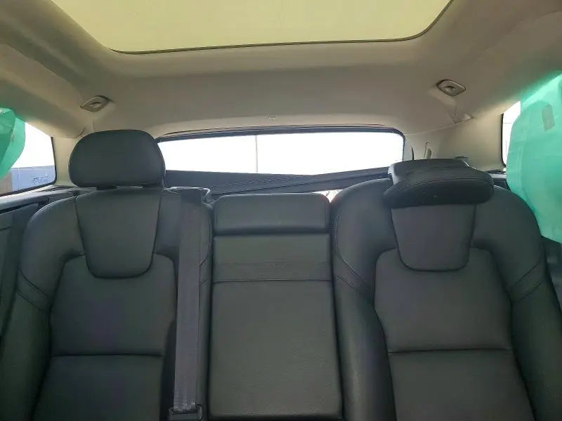 2018 VOLVO XC60 T5  