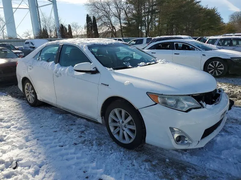 2013 TOYOTA CAMRY HYBRID  