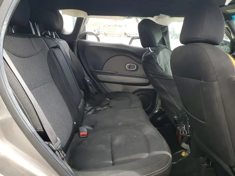 2017 KIA SOUL +  