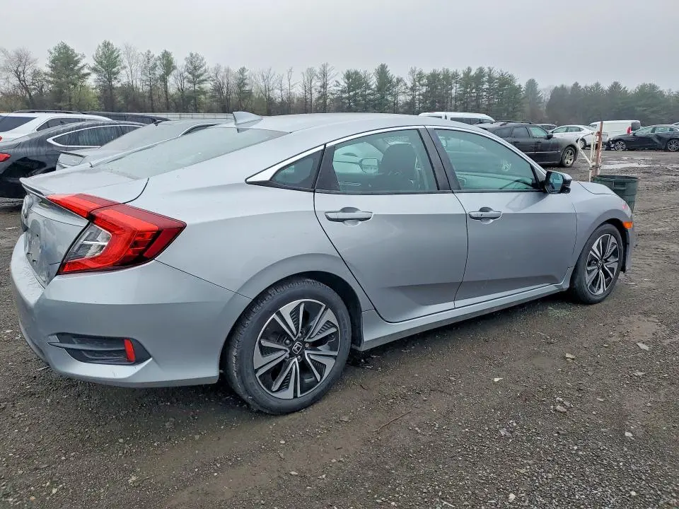2016 HONDA CIVIC EX  