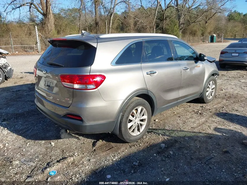 2017 KIA SORENTO 2.4L LX
