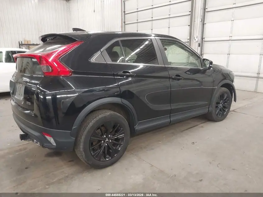 2019 MITSUBISHI ECLIPSE CROSS LE