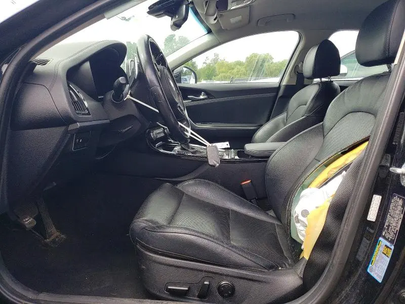 2018 KIA STINGER BASE  