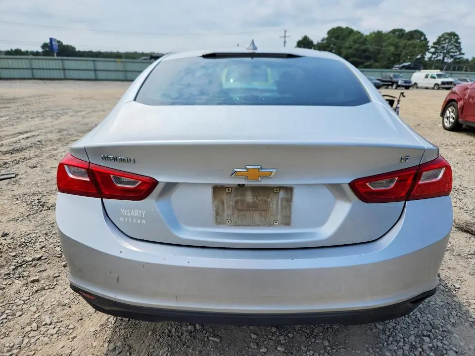 2017 CHEVROLET MALIBU LT  