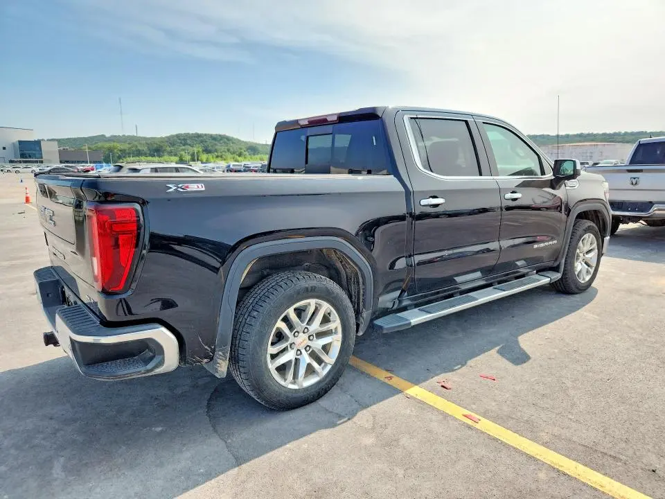 2020 GMC SIERRA K1500 SLT  