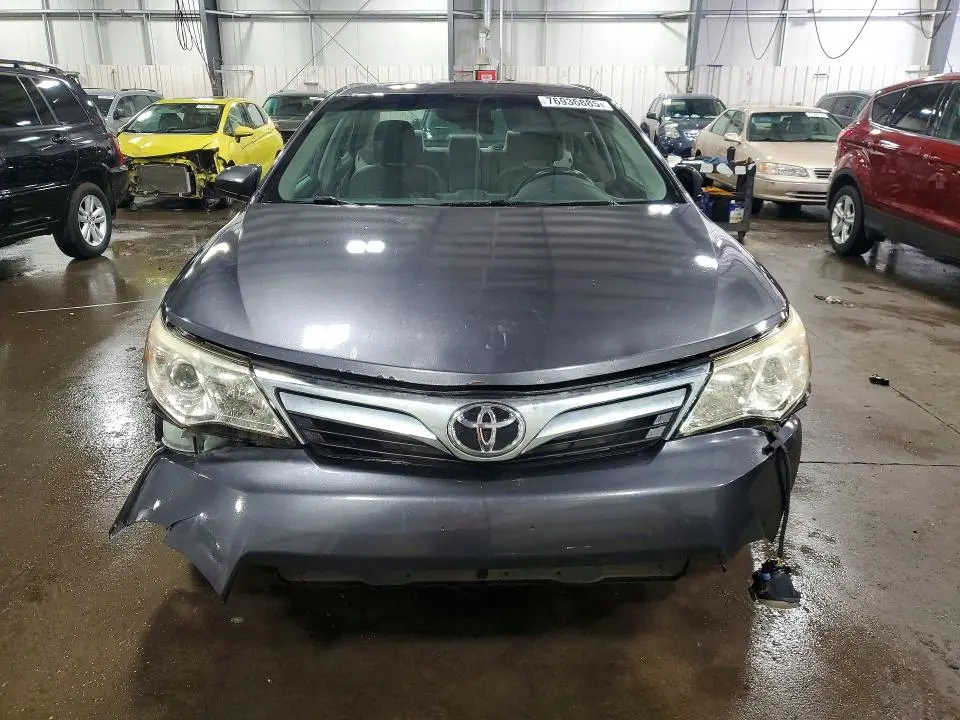 2012 TOYOTA CAMRY XLE  