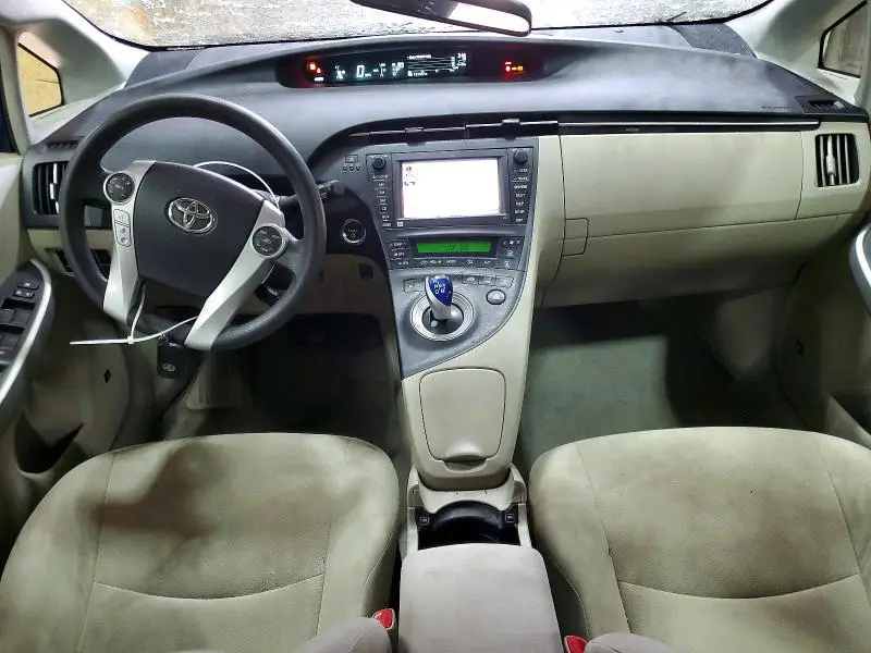 2011 TOYOTA PRIUS THREE  