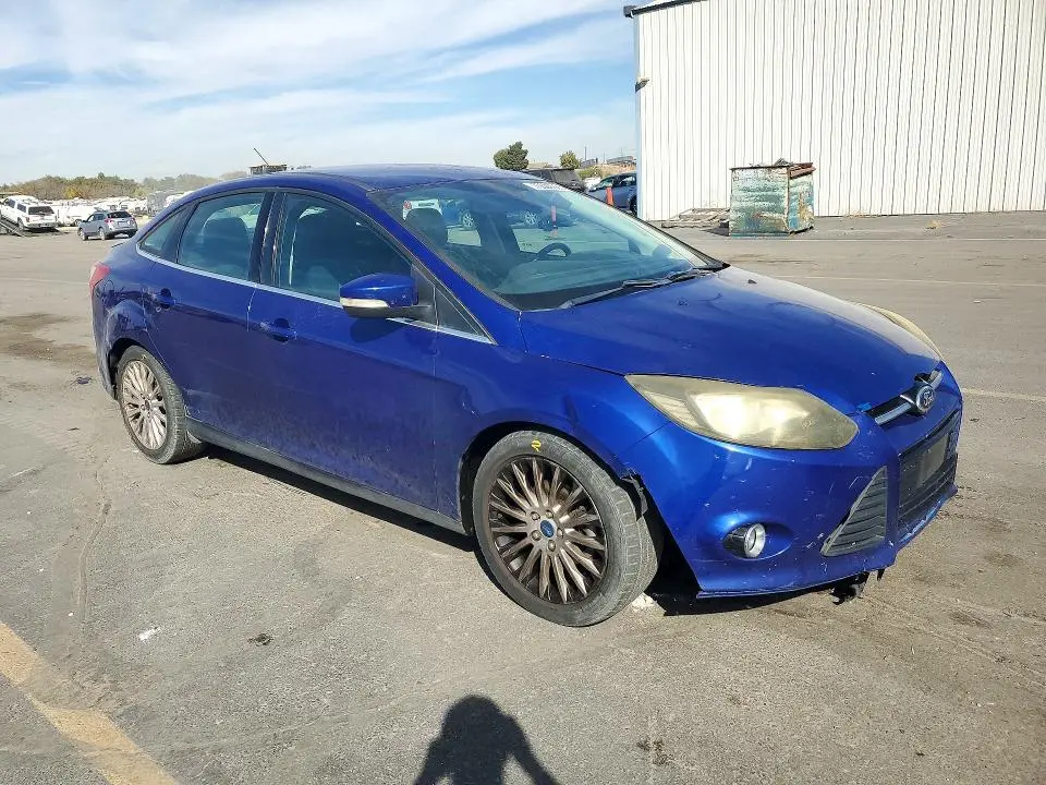 2012 FORD FOCUS TITANIUM  