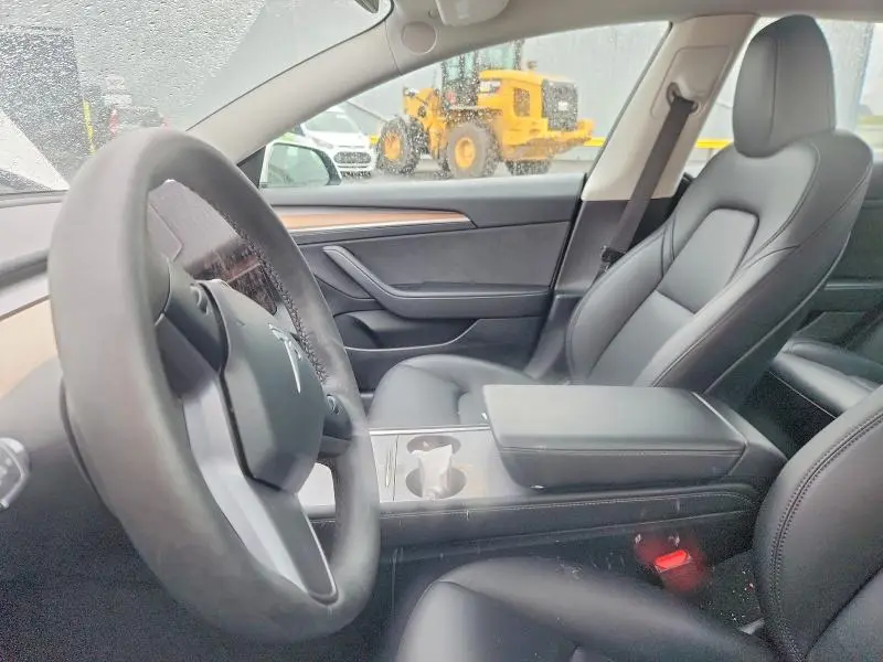 2026 TESLA MODEL 3   