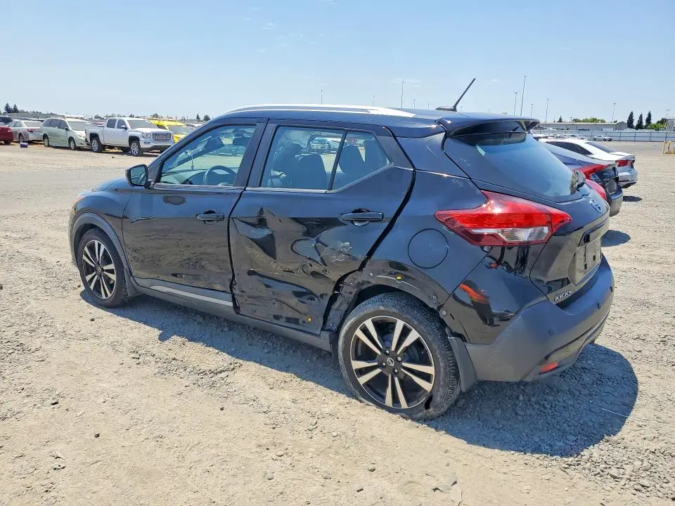 2020 NISSAN KICKS SR  