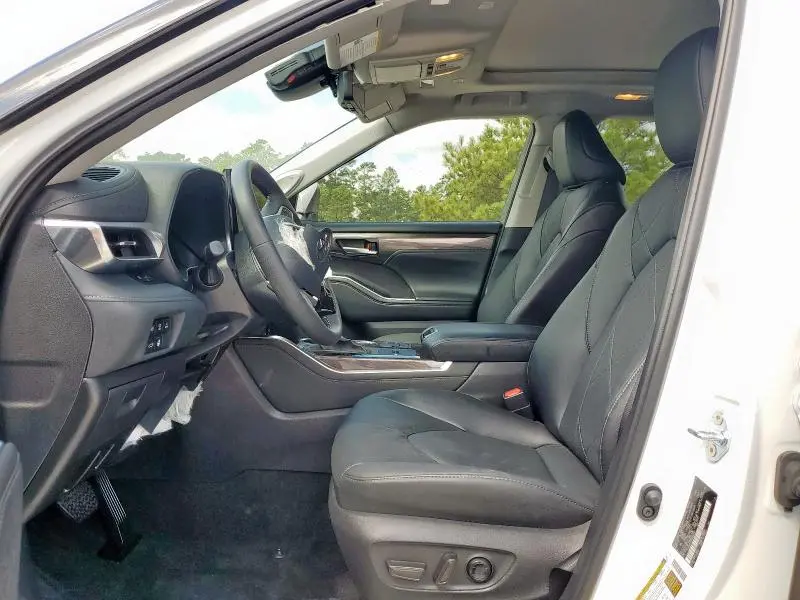 2025 TOYOTA HIGHLANDER HYBRID LIMITED  